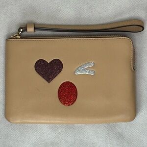 Coach Emoji Glitter Heart Wink Small Beige Wristlet Wallet Novelty HTF Rare